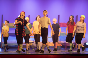 Snow White and the 11½ Dwarfs show photos