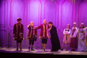 Snow White and the 11½ Dwarfs show photos