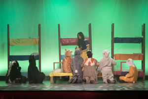 Snow White and the 11½ Dwarfs show photos