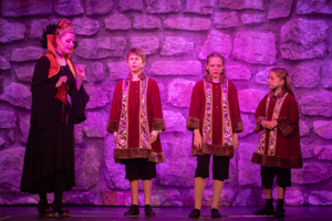 Snow White and the 11½ Dwarfs show photos