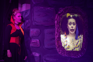 Snow White and the 11½ Dwarfs show photos