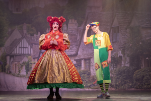 Snow White and the 11½ Dwarfs show photos