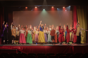 Snow White and the 11½ Dwarfs show photos
