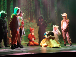 Snow White and the 11½ Dwarfs show photos