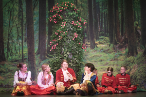 Snow White and the 11½ Dwarfs show photos