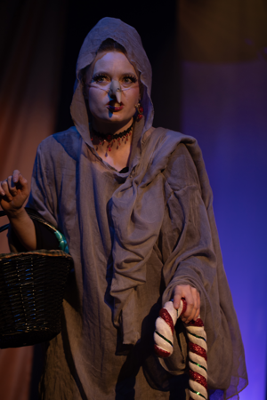 Snow White and the 11½ Dwarfs show photos