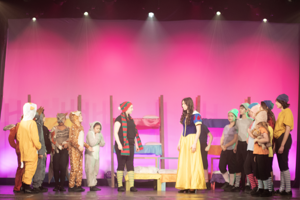 Snow White and the 11½ Dwarfs show photos