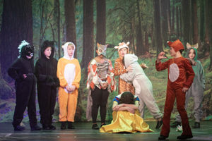 Snow White and the 11½ Dwarfs show photos