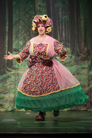 Snow White and the 11½ Dwarfs show photos