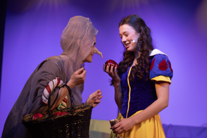 Snow White and the 11½ Dwarfs show photos