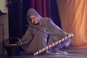 Snow White and the 11½ Dwarfs show photos