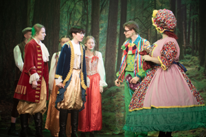 Snow White and the 11½ Dwarfs show photos