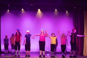 Snow White and the 11½ Dwarfs show photos