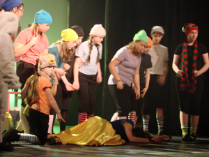 Snow White and the 11½ Dwarfs show photos