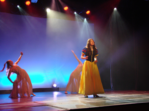 Snow White and the 11½ Dwarfs show photos