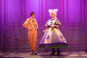 Snow White and the 11½ Dwarfs show photos