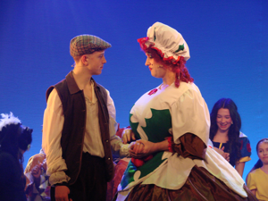 Snow White and the 11½ Dwarfs show photos